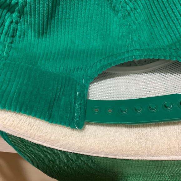 Used Vintage First Union snap back trucker hat. - Picture 4 of 5